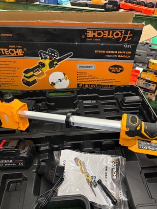Motosega telescopica Hoteche a batteria