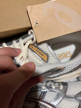 Scarpe Asics Gel 11-30 Oro Argento