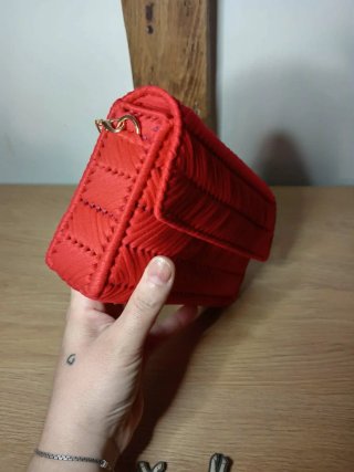 Borsetta clutch rossa catena dorata Monteiasi (TA)