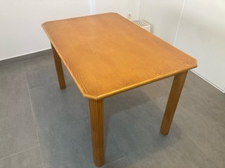 Mesa de comedor extensible