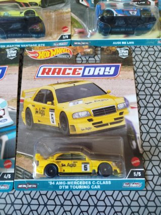 Hot Wheels Raceday 2021