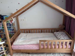 Cama Montessori + Colchón y Accesorios