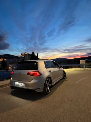 Volkswagen Golf R 2016