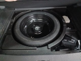 FLAMANTE Audi Q3 STRONIC  2.0 TDI QUATTRO 2016