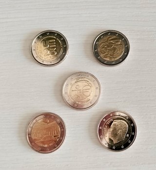 Lote 5 monedas 2€ España. Muy bueno.