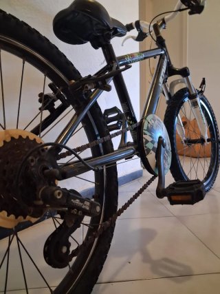 Bicicleta BMX BTWIN