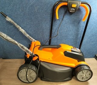 Cortacésped LawnMaster CLMF2434G 24V 34cm