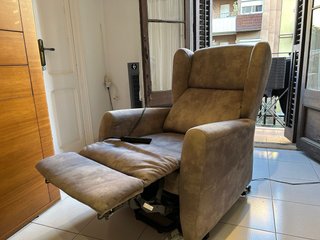 Sillón elevador eléctrico para mayores