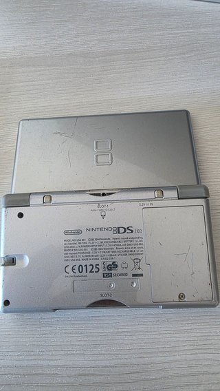 Nintendo DS Plata
