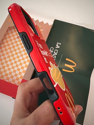 Funda iPhone 16 Pro Max McDonald's