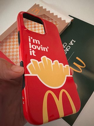 Funda iPhone 16 Pro Max McDonald's