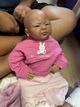 Muñeca Reborn bebe con ropita de regalo