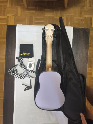 Ukelele violeta 21 pulgadas