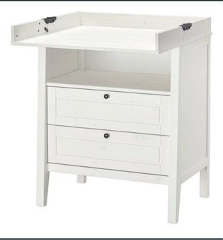 Cómoda cambiador Ikea Sundvik + colchon
