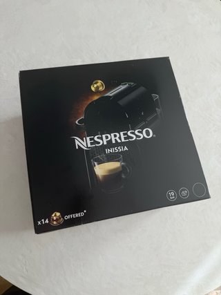 Cafetera Nespresso Inissia Negra