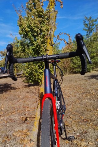 Orbea Terra H30 Gravel Azul/Rojo Talla L.