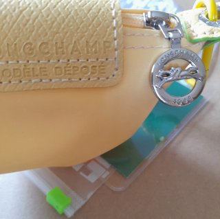 Monedero amarillo Longchamp  charm