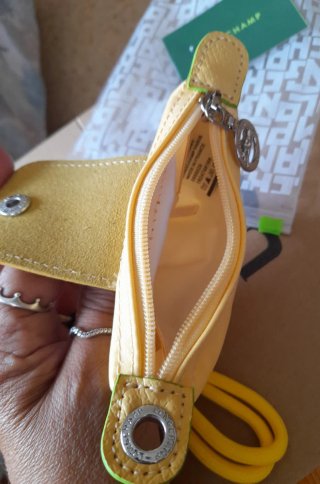 Monedero amarillo Longchamp  charm