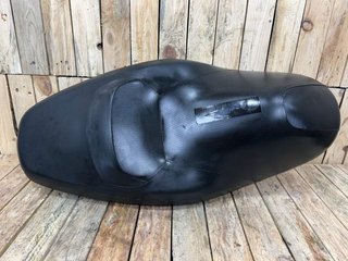 ASIENTO YAMAHA XMAX 125 06-09 3