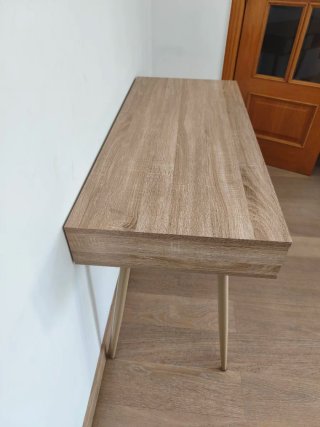 Escritorio / Mesa de estudio estilo nórdico (mader