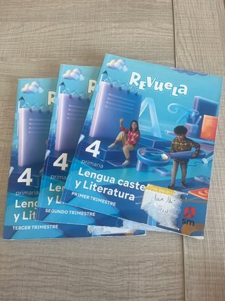 Revuela 4 primaria SM Castilla y León