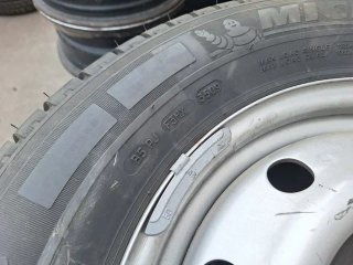 Renault Master 225 65 R16 C - Rueda de repuesto