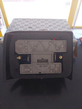 Piloto trasero Renault 19