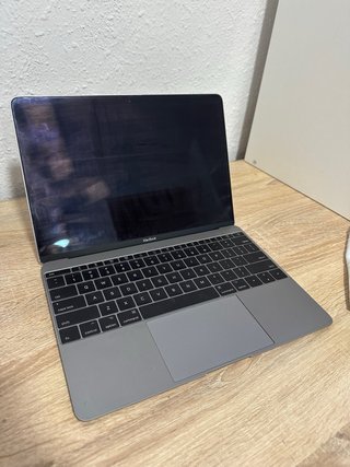 MacBook Gris Espacial