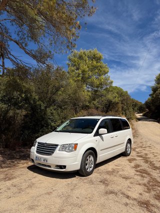 Chrysler Grand Voyager 2011 (Camper)
