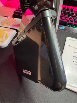 New Nintendo 3DS XL CON CARGADOR INCLUIDO