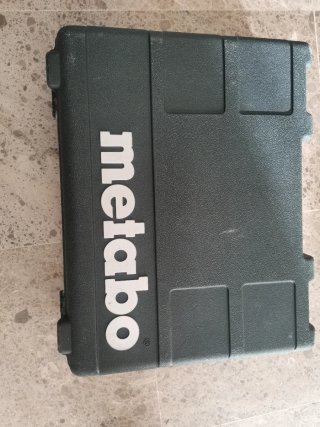 Taladro Atornillador Metabo con Cargador y Batería