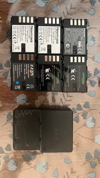 Panasonic GH5 + Accesorios