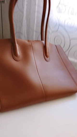 Bolso marrón nuevo