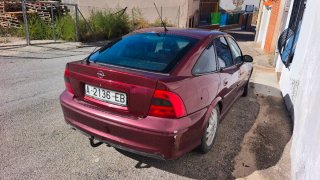 Opel Vectra B CC Sport con enganche