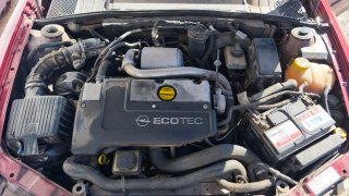 Opel Vectra B CC Sport con enganche