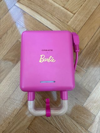 Gofrera-Sandwichera CREATE x Barbie Ed. Limitada