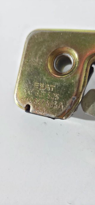 Cerradura Portón Seat Ibiza 6K 1996
