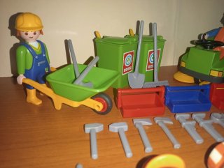 Playmobil-Operarios obra pública Reciclaje ciudad.
