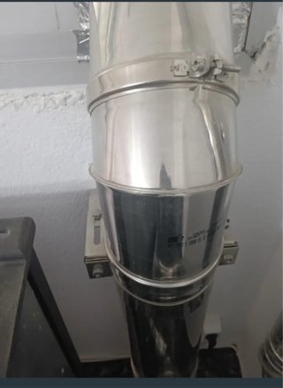 Estufa de pellets Marca Bronpi Modelo “Rita” 8 KV.