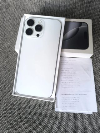 iPhone 16 Pro Max 256GB Plata