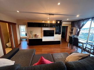 Piso de 2 habitaciones en Mundet disponible ya!