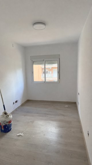 QUITAR GOTELÉ Y ALISAR PAREDES