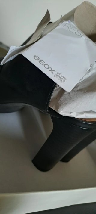Scarpe Geox donna pelle nera Tg 41