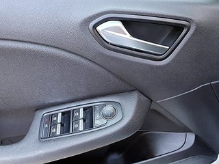 Renault Clio TCE, 90cv, CARPLAY, 17", 6 Vel, Piel