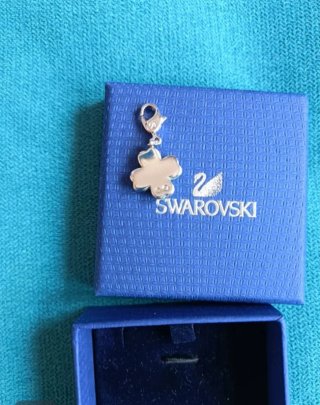 Colgante" Swarovski" Sin usar