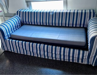 Sofá Cama 3 Plazas Rayas Azul/Blanco Negociable