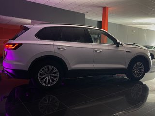 Volkswagen Touareg Prem Eleg 3.0 V6 TDI 170kW Tip 4M