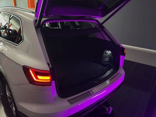 Volkswagen Touareg Prem Eleg 3.0 V6 TDI 170kW Tip 4M