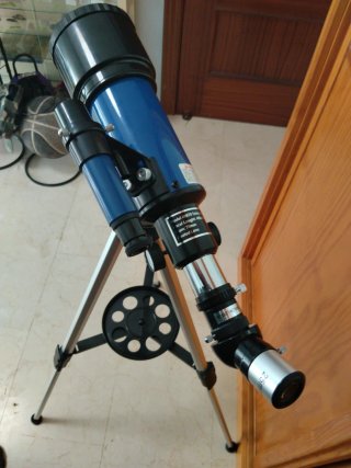 Telescopio para principiantes o niños.