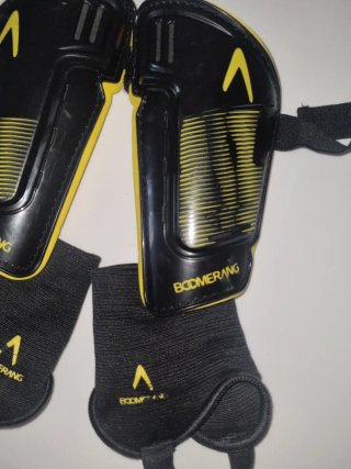 Espinilleras Boomerang Talla S